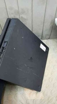 بلاي 4 سليم • نظيف • موصل