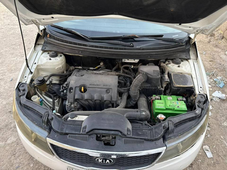 سلام عليكم للبيع كيا سيراتو موديل 2011 خليجي  محرك 1600دوش محرك كير تبريد حداديه كفاله سياره فول مواصفات رقم اربيل جديد سنويه مجدده سياره جديده سعر 93$ بيها مجال ***********/عنوان المنصور & الكرادة
