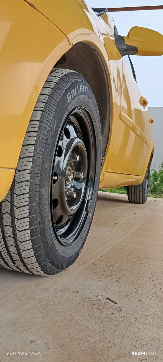 للبيع اوبتره 2008
رقم جديد سنويه ممنتهيه
نقابه مصفره
محرك بدون صرف ولا تبخير
كير اوتماتيك
تبريد شغال
صدره جديد مسوي
تخم تايرات قبل10ايام شادهن 
تخم وياله بلكارتون ماخذهن قبل 10ايام
ضرره جاملغ خلفي جهه السايق
السعر 67$ بي مجال
رقم 
***********
مكاني خانقين
