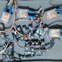 إلكترونيات • إكسسوارات