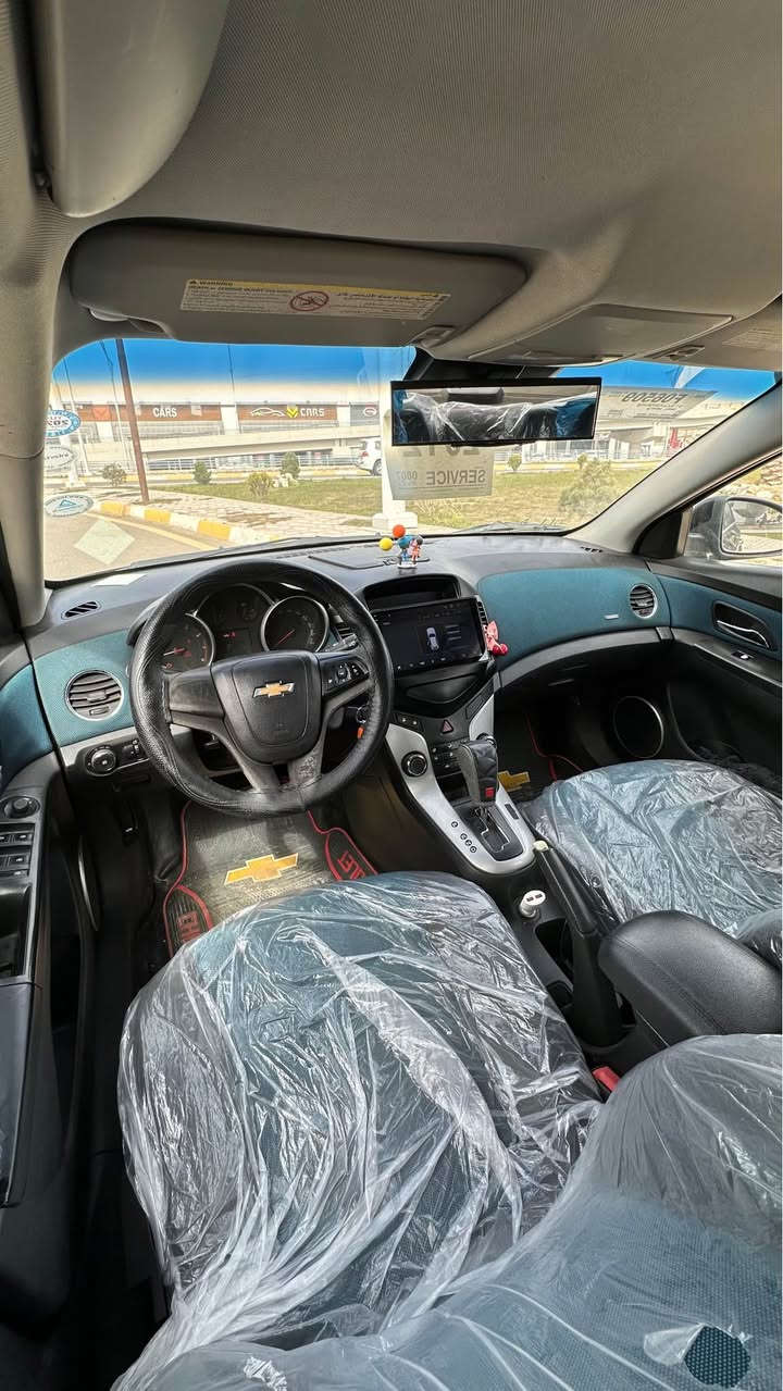 شوفرليت كروز 2012 داخل لونين 🩶🖤
فول اوتوماتيك شاشه وكاميرا مثبت سرعه  سنتر لوك  بيلاد 🚙 ماشيه 71 الف وبيها دفتر بانزين ⛽️
صبغ قطعتين بدون دواخل🤍
كير اوتو ميكانيك محرك شرط لا صرف ولا بخار🩵
رقم  سنويه هيزه جديد لحد 2031 شرط تحويل  تبريد ❄️ ثلج سعر مناسب 75 وبيها مجال بسيط مكان سيارا كركوك "***********"🦋 نقد فقط 💗 كركوك, العراق
