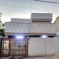 بيت للبيع طابو ملك مساحه ١٤٤ متر الكماليه منتصف شارع الاصفر فرع مقابيل...