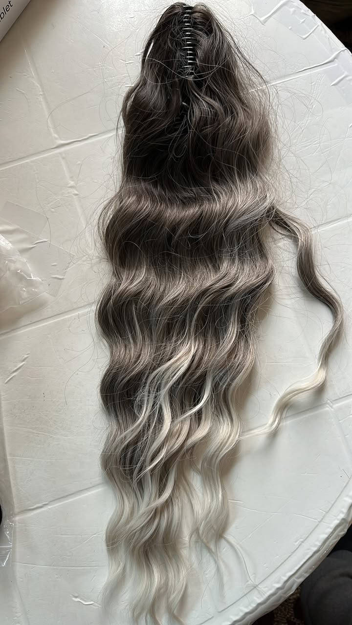 شلعه باروكات وخصل شعر 
بيهم طبيعي وبيهم اصطناعي


**إذا كنت صاحب هذا الإعلان وتريد حذفه لأي سبب، رجاءا أرسل رسالة إلى الدعم الفني**