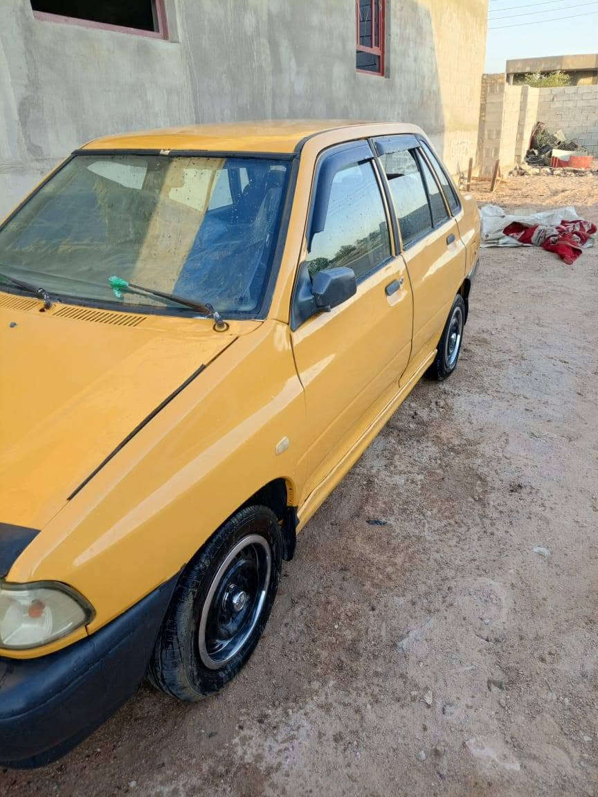 سايبه مديل 12 تعمير جديد من الطول لطول وصبق درجه اوله
سعرها 19 مكان سياره هارثه لتواصل ***********
بيها مجال جاهزه سياره من كل شي حداديه فول
