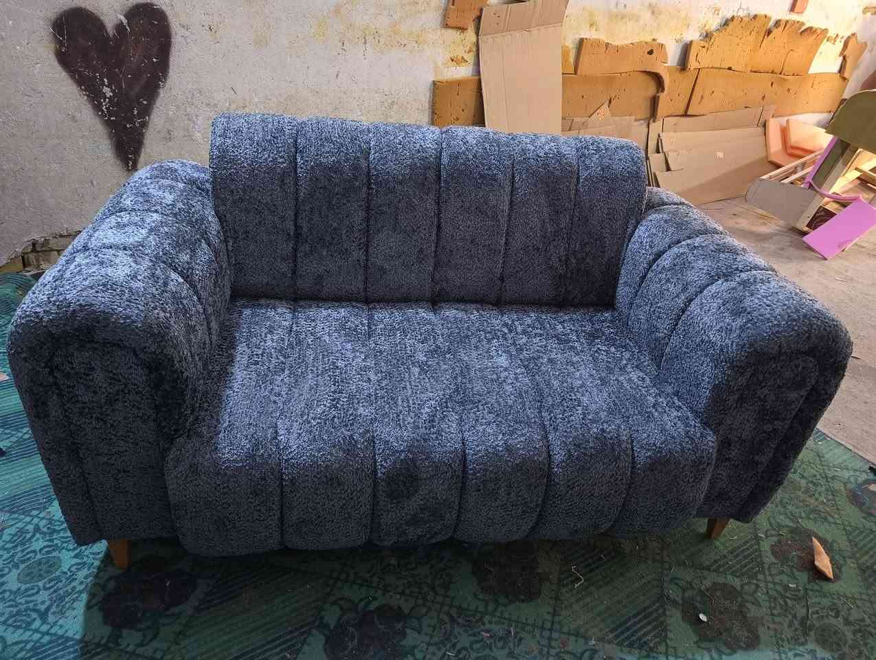 لأناقه لأثاث
لاعادة دوشمة لثاث لقديم ونتاج اطقام 
اثاث جديد ودواوين حسب لطلب
لحجز ولستفسار ***********
