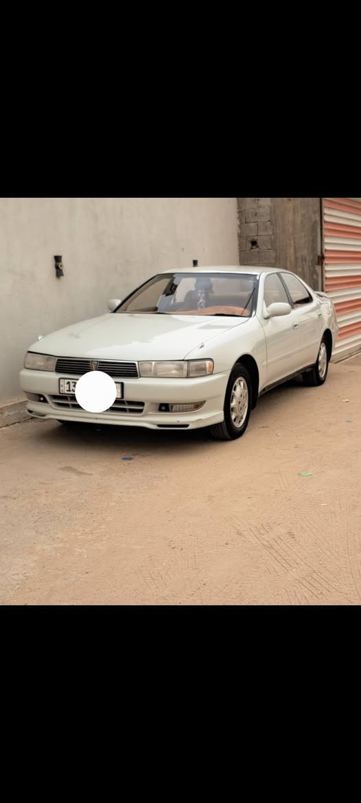 السلام عليكم سياره للبيع كرسته نفخ موديل 92 رقم ميسان جديد باسمي محرك 2500 تبريد شغال صبغ جماليه مكفوله من الضربه والنقل والكص والعيب الشرعي السعر 75 وبيه مجال العنوان بصره ابو الخصيب رقم الهاتف ***********

