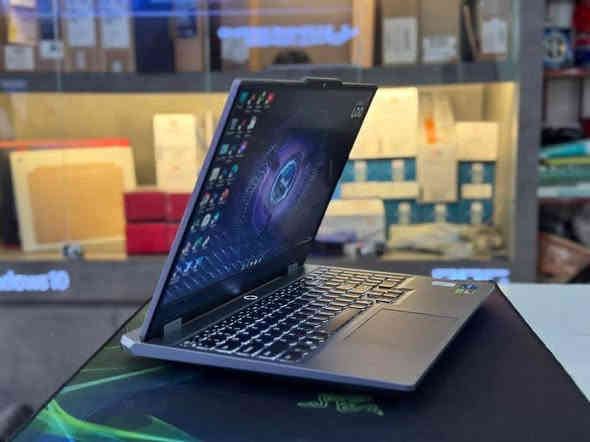 مكتب النور 
لبيع وشراء الحاسبات والطابعات الجديدة والمستعملة 
صيانة وتجهيز مستلزمات الحاسبات والطابعات 
العنوان قضاء الفجر شارع 30
 مقابل ايرثلنك قضاء الفجر 
استفسار 
استاذ كاظم  ***********
منتظر العيساوي ***********
