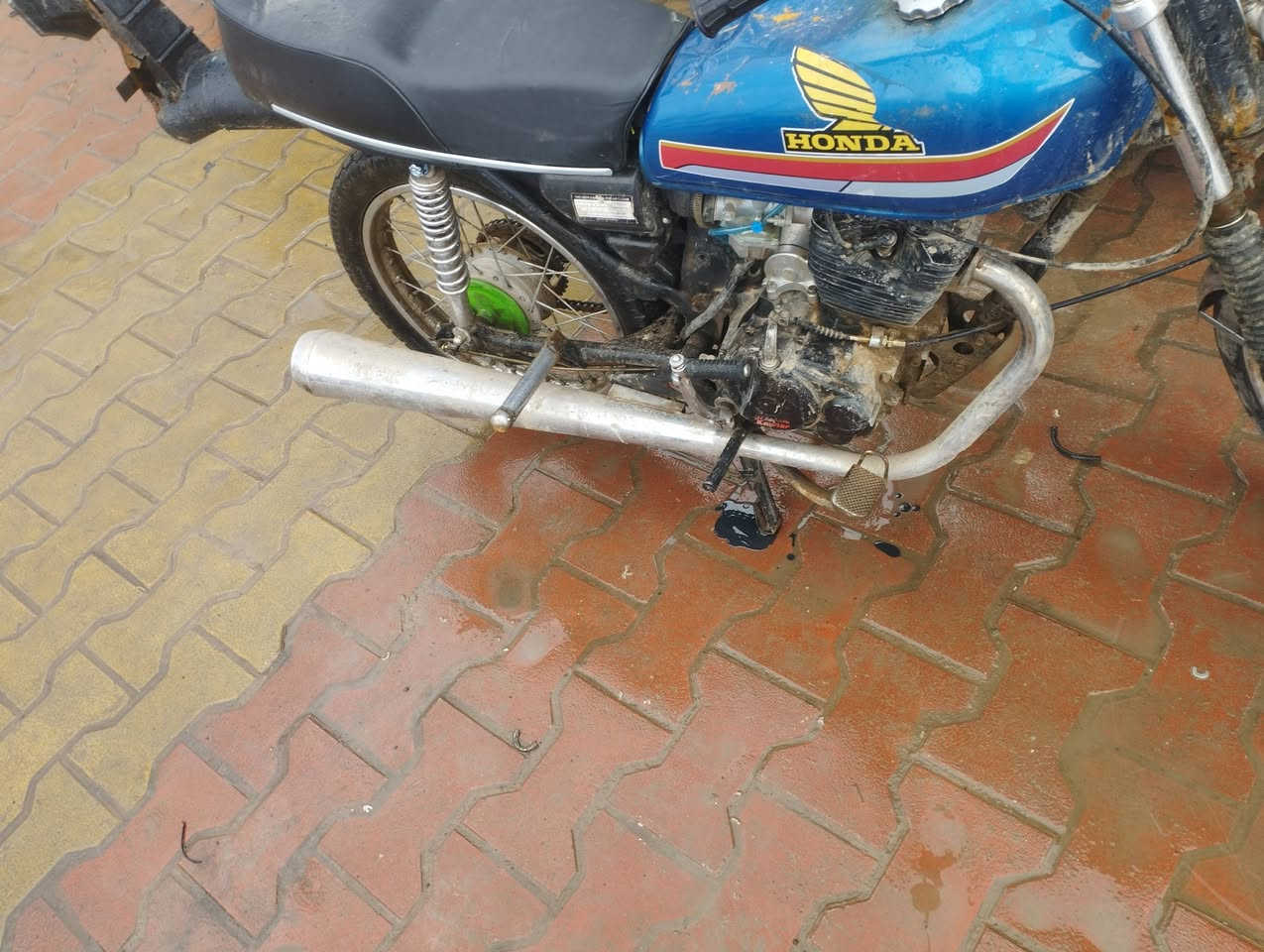 السلام عليكم صالنصه صراخ عالي مال تايكر نضافه فول مراوس اب رياضيه رقمي***********
