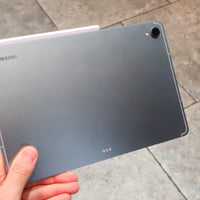 Galaxy tab s11 256 GB wifi كالكسي تاب S11 الجهاز جديد مشحون مرتين بس ش...