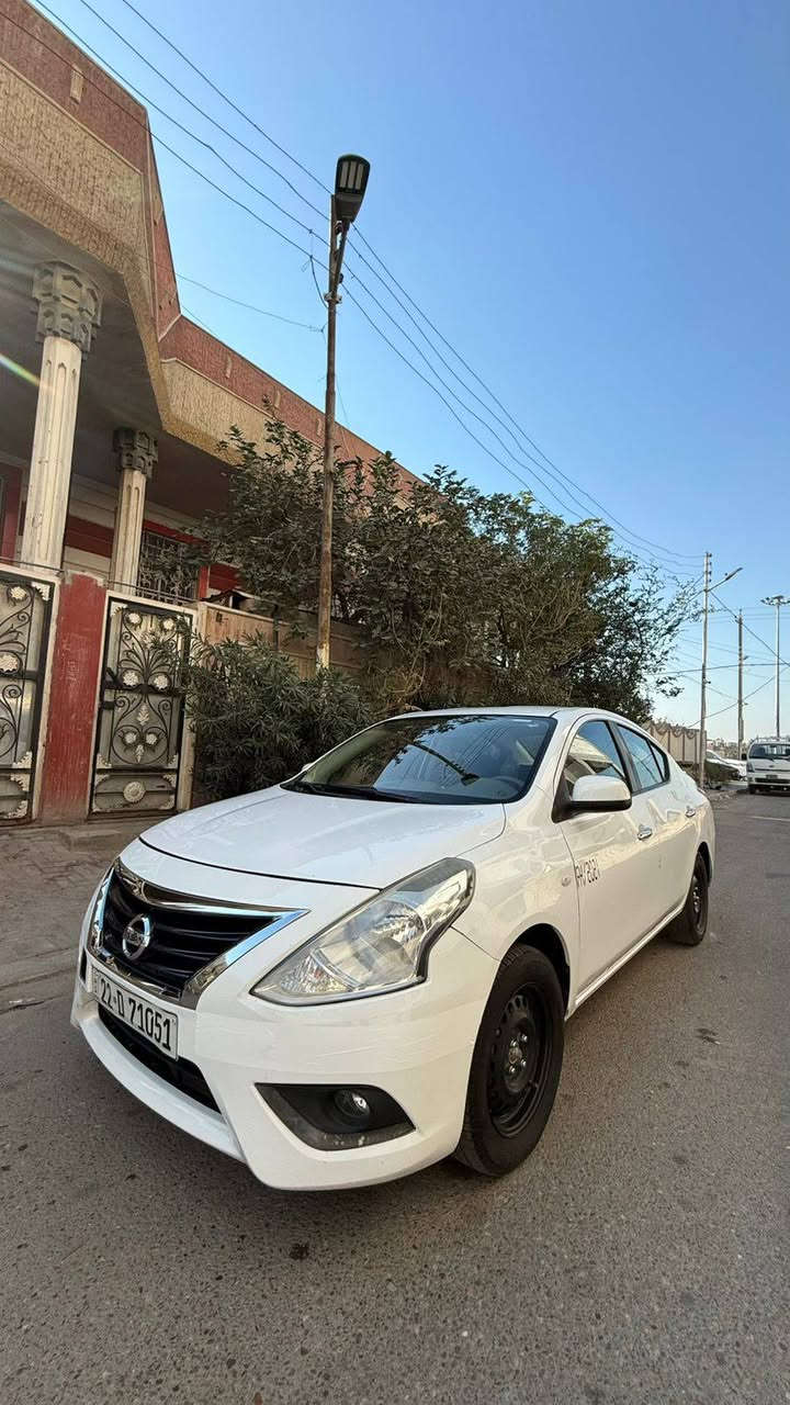 نيسان صني2022مكفوله ما عده بيه باردالسعر 115ورقه ماشيه69الف الرقم موبايل*********** البصرة, العراق
