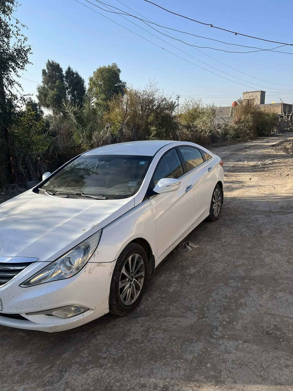 سوناتا 2015 خليجي سنويه 2035باسمي السياره مداور ثاني يوم
تخم تاير جديد
ادامه كامله للكير +منظومه الاحتراك 
اشاير بالمري 
حساسات +كامرا خلفيه
محرك 2400
حادث تبديل بنيد بدون صبغ نفس اللون
سياره جاهز 
السعر اتصل
 ‭0788 078 7054‬
