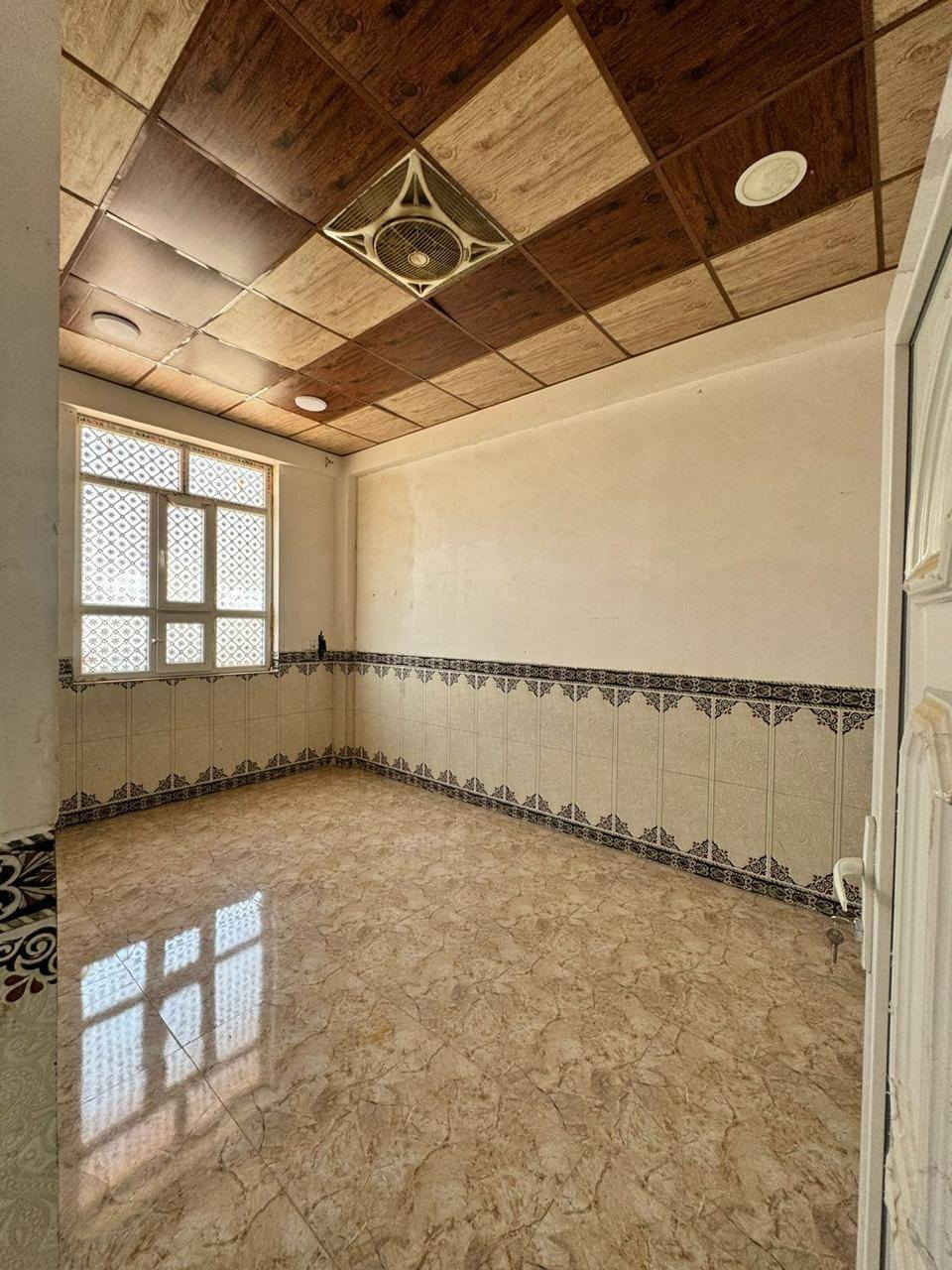 شقق للايجار طابق ثاني
العنوان : تكريت حي القادسية  
شارع قطعة 500 مجاور مدرسة الميسلون 
تحتوي على استقبال كبير  و٢ غرف نوم
 ومطبخ وصحيات   
ايجار الشقه  《250ألف》
للاستفسار الاتصال على الارقام التالية
***********
***********
مكتب دجلة للعقار ....
