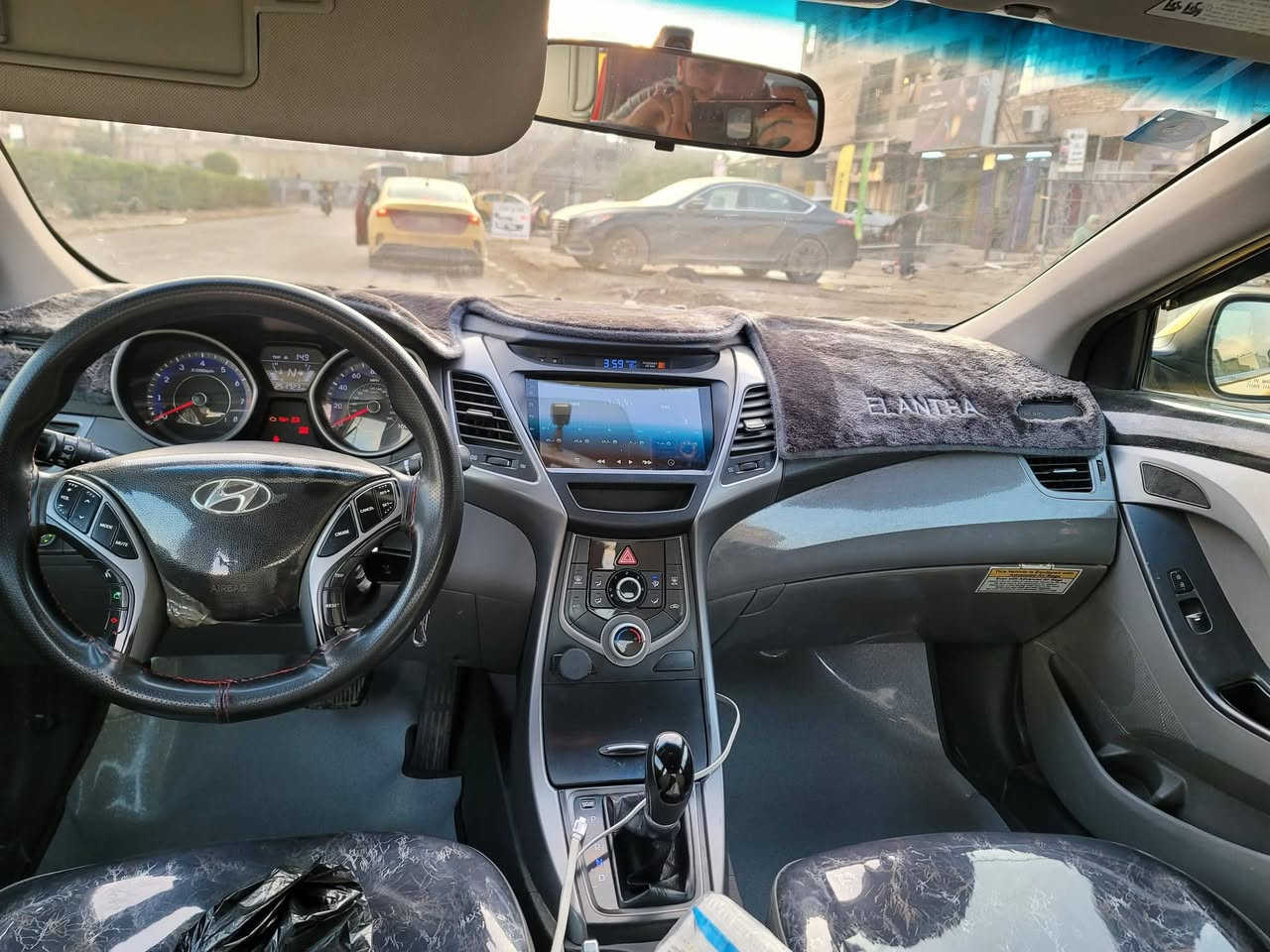 موديل ١٦ حادثها جاملغ خلفي فقط بدون صندوك بدون دواخل اوبدون ايرباك ليبل واحد السياره بسمي امصفره هيئه اوغرامات
صبغه جديده 
دوشمه عامه جديده 
تخم تاير اندلوسي جديد 
منظومه غاز جديده بعدها داخل الضمان صار ٤ أشهر شادها  
منضومه زنون عالي اوناصي كير مكينه مامفتوحه لا تنقيص ولا تبخير وين ميعجبك افحص السياره بسمي حجر صالصنه بيها  تدفه تبريد كهربائيات كلها شغاله ولا اكلوب مشتغل بل دشبول ماشيه ٢٥٤ السعر ١٢٢ بيها مجال حك جيه ***********  مدينه الصدر قطاع ٧٨
