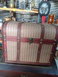 ارتفاع 28 • عرض 35 • نضافة 98/100