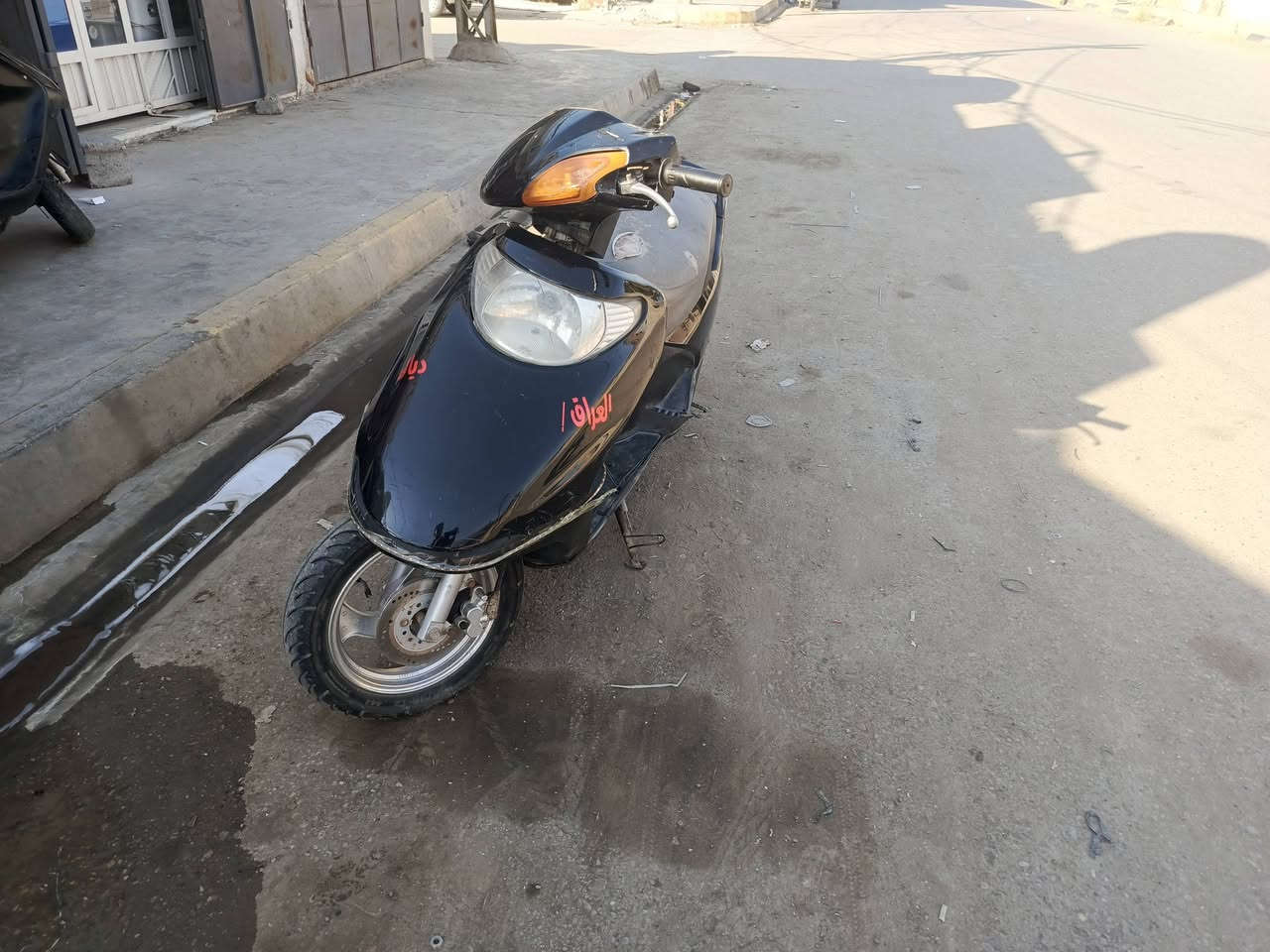 البيع دراجة سبيسي ياباني مكينه ناعمه تايرات جدد سلف باتري جديد السعر 225 بيهة مجال بصيط مكان بعقوبة ***********
