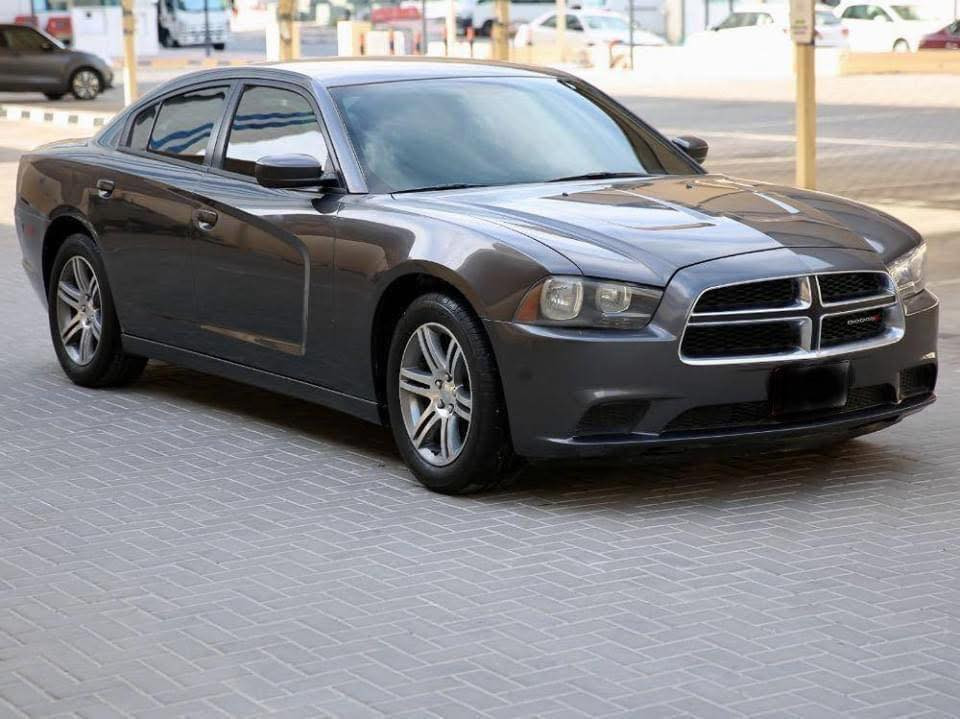 السياره مديل 2013 حداديه 70 بل 100 السياره بدون كص مكينه 3600 كير كصبه مكينه خير من الله لا تبخير لا حماوه لاتنقيص عنوان السكن البصره التنومه الرقم ***********
