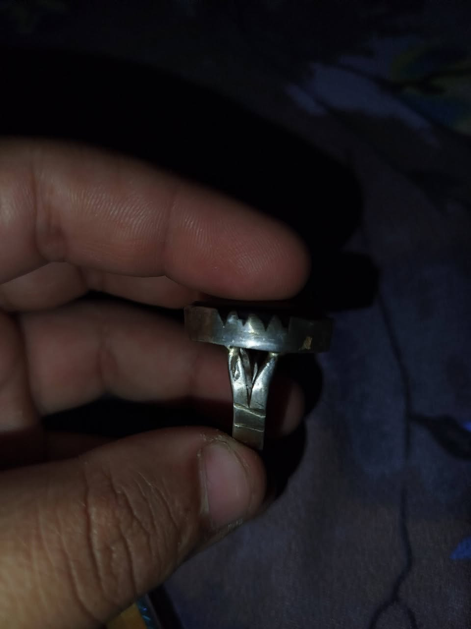 خواتم فضه صياغه يدويه ومختومه بيع شلع تواصل خاص


**إذا كنت صاحب هذا الإعلان وتريد حذفه لأي سبب، رجاءا أرسل رسالة إلى الدعم الفني**