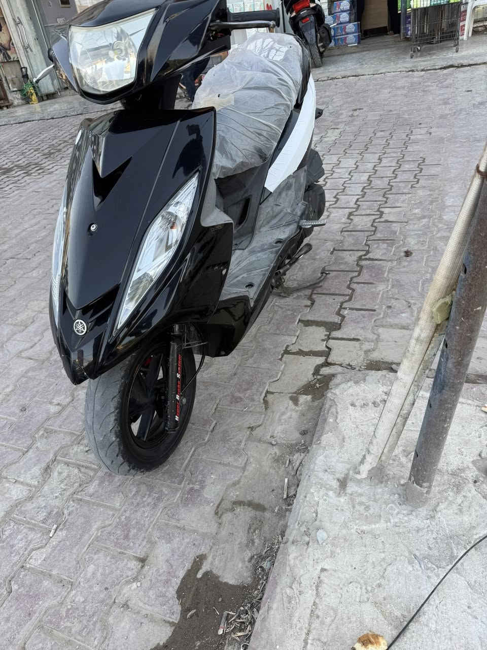 سلام عليكم دراجه جيتي ار جديده مكفوله كفاله عامه مكاني حي اور ***********
