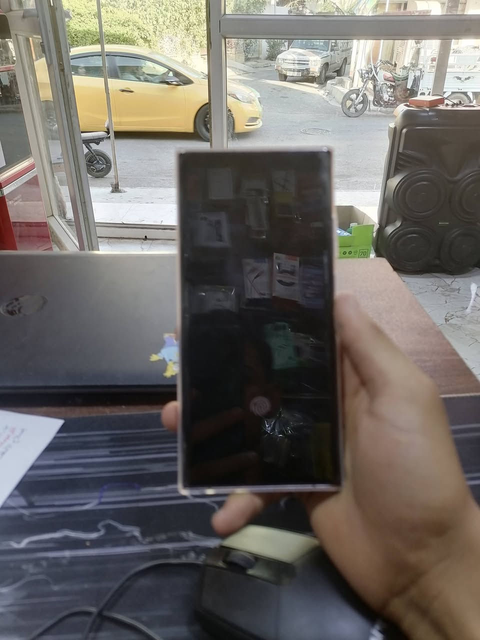 السلام عليكم
Galaxy Note20 Ultra. 
للبيع نضافه درجه اولى كلشي ممبدل بي فقط ضهر مالته ذاكره 256 يشغل 120 فريم تليفون حلو ونضيف بمعنى الكلمه سعر 400 وبي مجال لشراي ❤


**إذا كنت صاحب هذا الإعلان وتريد حذفه لأي سبب، رجاءا أرسل رسالة إلى الدعم الفني**