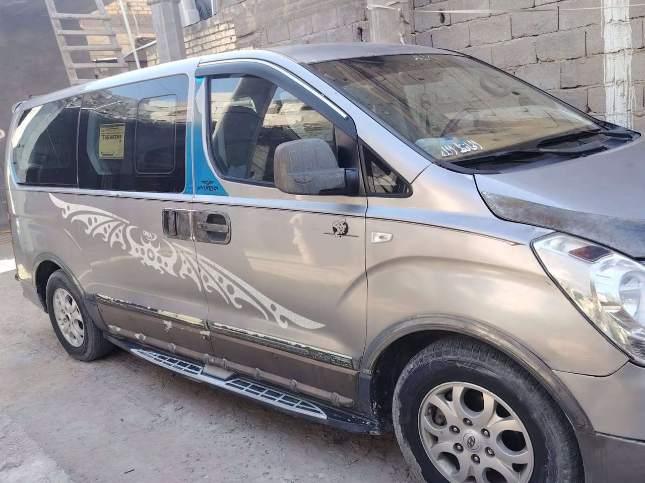 سيارة مال بيت مامشتغلة خطوط مدرسة ولا بالشارع
ستاركس موديل ٢٠١١ مكينه ٧ 
تبريد وي السويج مكينه وكير واكسل خير من الله
بديها مابي ضربة وشواصيها سليمه 
شاشة أندرويد والغرفة مدوشمه
السعر 162 ورقة وبيها مجال بسيط
تجي تفحص وتصوف مكلف بالنشر لا تسألني شبيها مابيها
رقمي ***********
