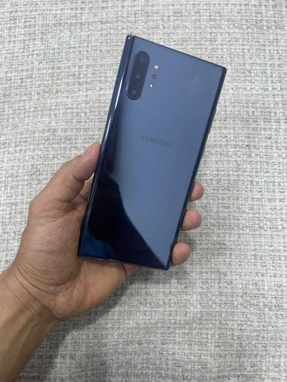 نوت ١٠ بلاس للمراوس فقط بجهاز A56
شاشه ٦.٨ بوصة سلسة جدا
كاميرا امامية ١٢ ميجابكسل بدقة 4k
١٢ كيكا رام ٢٥٦ ذاكرة 
بطارية ٤٣٠٠ ميلي أمبير 
يدعم الشحن اللاسلكي 
جهاز نظيف كلش ملحقاتة (كيبل شحن+حافظة+لاصق للشاشة)
للتواصل ***********
