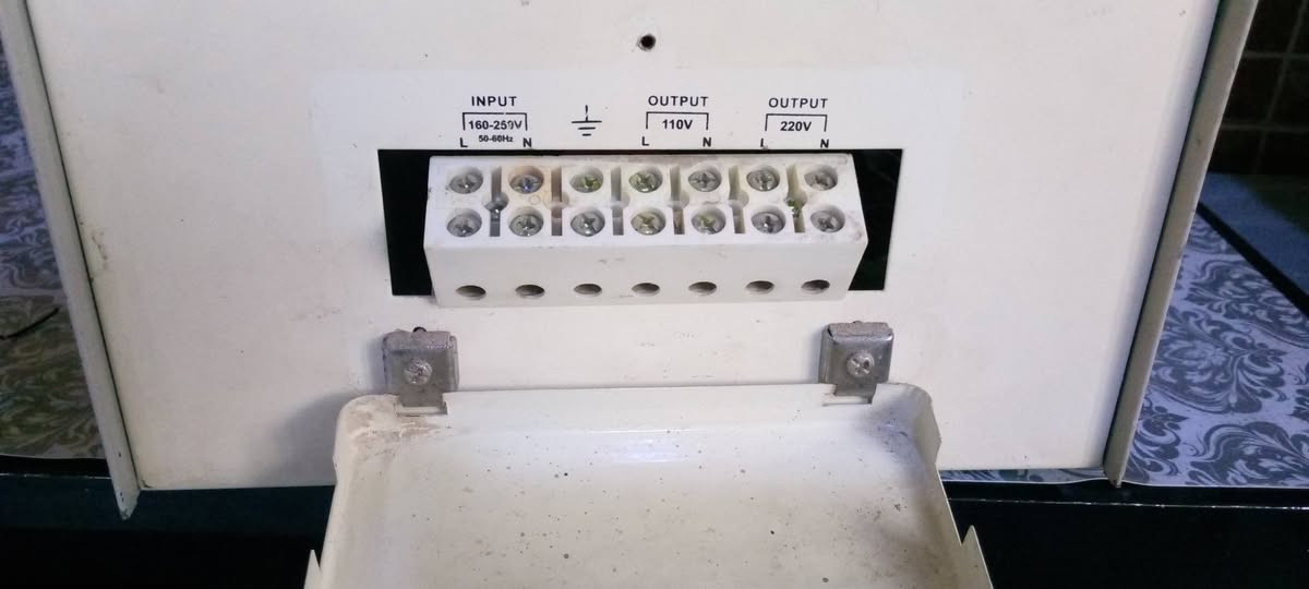 واحد ٨ أمبير والثاني ١٢ أمبير شرط الفحص والشغل للبيع


**إذا كنت صاحب هذا الإعلان وتريد حذفه لأي سبب، رجاءا أرسل رسالة إلى الدعم الفني**