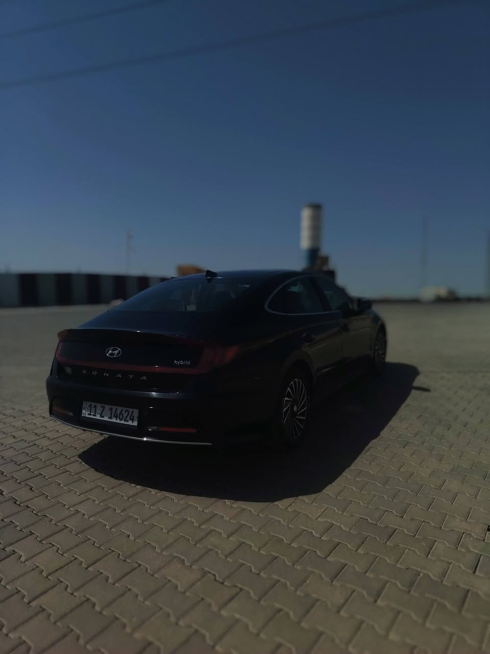 🚗 للبيع: هيونداي سوناتا 2023
📍 مكان السيارة: النجف الاشرف

📞 للتواصل: ***********

📊 المسافة المقطوعة: 55 ألف كم

🛠️ المحرك: 4 سلندر – 2000cc هايبرد HEV

⚠️ أضرار السيارة

• وارد أمريكي

• تبديل بابين فقط جهة السائق

• الدواخل سليمة

⚙️ المواصفات: ليمتد

• فتحة بانورامية

• انارة LED داخلية وخارجية

• ابواب بصمة لمس

• تشغيل عن بعد

• تحريك في البصمة

• خدمة طوارئ SOS

• مقاعد جلد تدفئة تبريد كهرباء

• ستيرن تدفئة كهربائي 

• تبريد قطعتين

• صندوق ذكي

• سايد ابريك دكمة

• اوتو هولد

• اوتو بارك

• أربع أنظمة قيادة (سبورت، ذكي، اقتصادي، ايكو)

• تحكمات ستيرن

• شفتات ستيرن

• نقطة عمياء

• تحديد مسار

• قيادة ذاتية

• لايت 4 عدسة

• 12 سماعة بوس

• كاميرات 360

• رادارات 360

• تحكم فول شاشة

. تحريك السياره  على البصمة 

📌 تفاصيل إضافية

• رقم السيارة: بغداد الدولي الجديد

• باسم المالك تحويل مباشر

• لون السيارة: أسود

• السيارة معروضة للبيع أو المراوسة حسب القناعة

