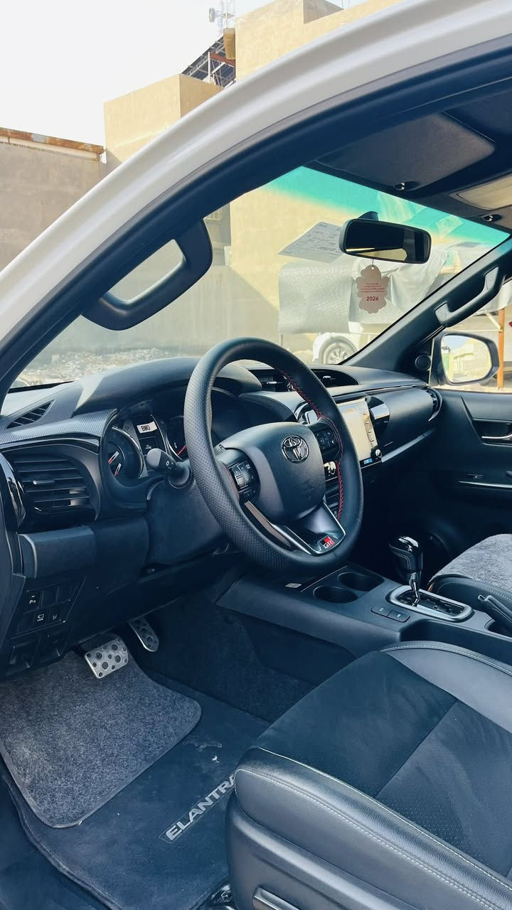 سلام عليكم للبيع فقط 
هايلوكس 2024 صفر كيلو زيرو 
رقم اربيل وكاله او تحويل
مكاني سماوه
***********
