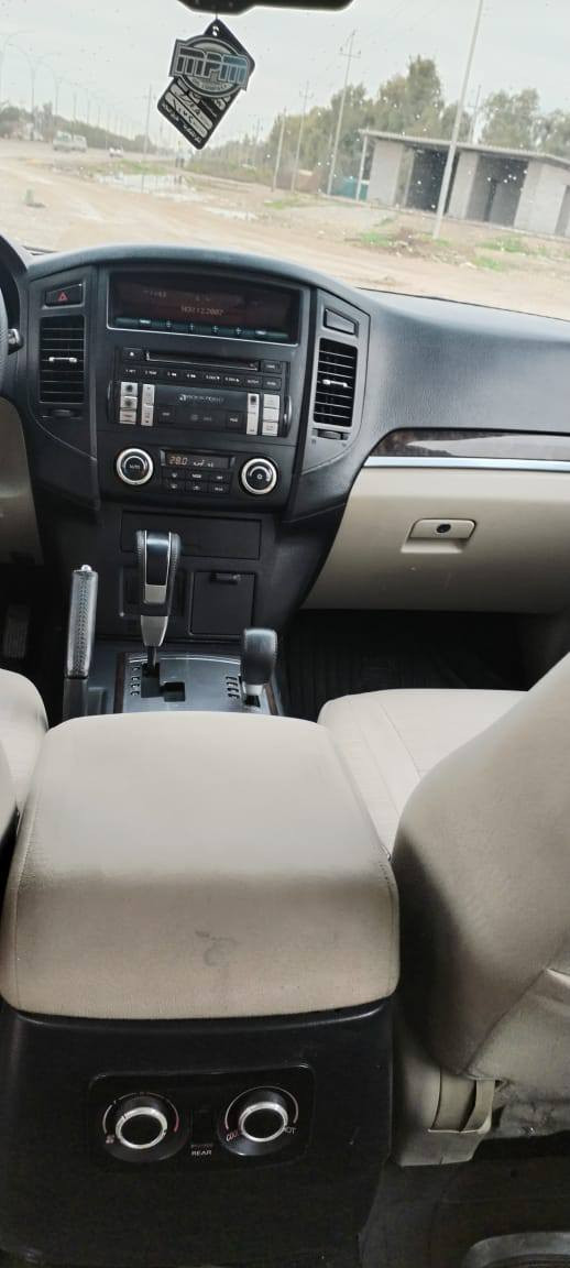 سلام عليكم
باجيرو 

الــون اســود  ملكــي

مـوديل 2010 السياره 

رقم سليمانيه بسمي

هزه جديده   سنويه لحد ٢٠٣١

داير ايرباك

مكينه 6 سلندر3000

حساس خلفي 

اشارة بالمري

كشنات 7 راكب

تبريد منفصل 3 قطع

لايتات LED زيـنون

مري شفط 

مكاني ديالى الخالص

السعر ١٤٥ وبيها مجال للشراي

0770719702 للاستفسار


**إذا كنت صاحب هذا الإعلان وتريد حذفه لأي سبب، رجاءا أرسل رسالة إلى الدعم الفني**