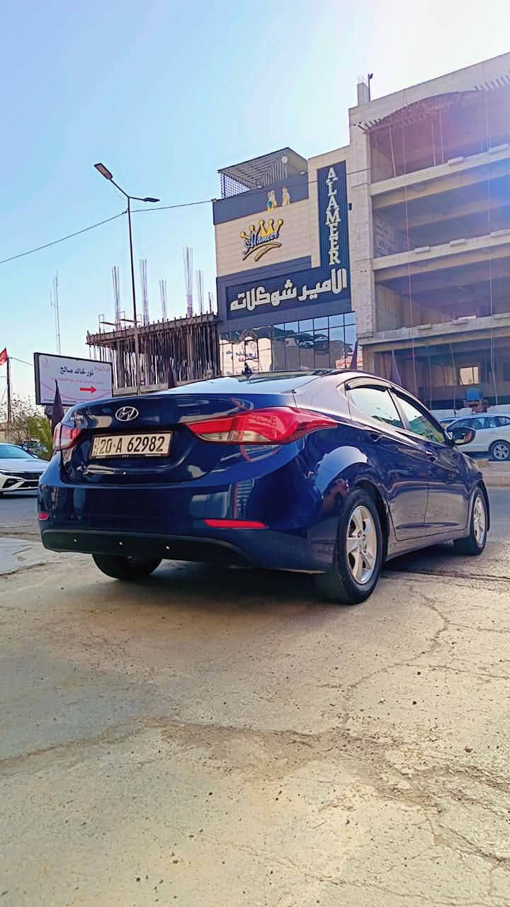 سلام عليكم عندي الانترا للبيع موديل 2015 السونار مرفق مع الصور كير مكينة خير من الله السيارة بسمي  شرط التحويل السعر 110 الرقم *********** مكاني ديالى بعقوبة
