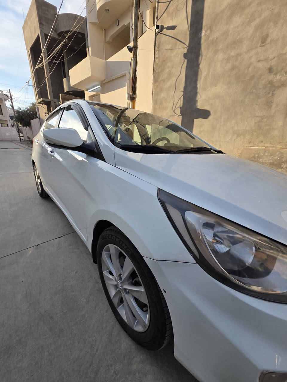 سلام عليكم
اكسنت خليجي موديل ٢٠١٤
محرك دوش قطرتين ١٦٠٠ المرغوب

سنويه بأسمي رقم أربيل تنتهي سنويه 2029

سياره نضيفه وحلوه مرتبه
للاستفسار ***********
السعر 116
