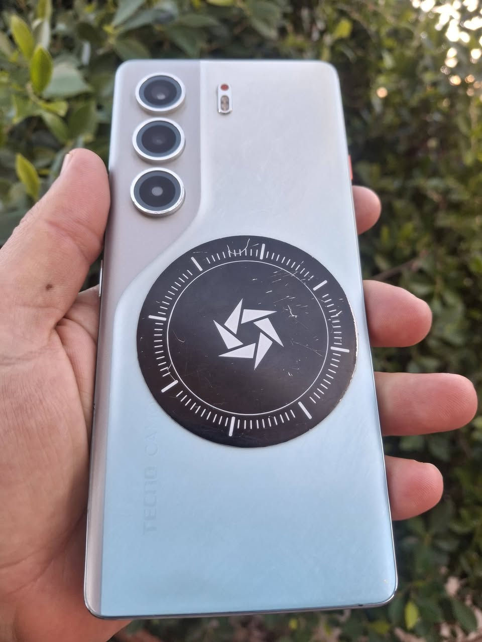 السلام عليكم… البيع نقد واقساط
تكنو كامون. 40 برو فايف جي للبيع اومراوس
الجهاز شرط مامفتوح نظيف فول غراض كامله
الذاكرة/2556.  رام/12+12
السعر/260 وبي مجال
***********
