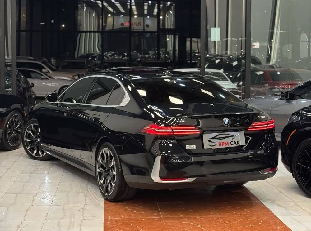 BMW 530i LUXURY LINE 2024 
Engine: V4 20-Turbo 🔥 
رقم کاتي
ماشي 41 الف
کلین تایتل// بدون صبغ 💎
دەعاعي ب دعامي شرط 💯
وارد امریکي 🇺🇸 
سعر 418 ورقة قفل
📍مکان سیارة اربیل 
360 درجة کامیرە حەساس رادار, شغال, داتاشوو, سلایت, HARMAN KARDON 
~~~~~~~~~~
0751-2004-377
0772-818-6453
~~~~~~~~~~
BMW 530i LUXURY LINE 2024
Engine: V4 20-Turbo 🔥 
ژمارە کاتی 
41 هزار روشتووە 
کلین تایتل// بێ بویاغ 💎 
دەعامی بۆ دەعامی بە شەرت 💯
نرخ 418 ورقە قفل
📍شوێن هەولێر 
360 دەرجە کامیرە حەساس رادار, شەغال, داتاشوو, سلایت ... أربيل, العراق


**إذا كنت صاحب هذا الإعلان وتريد حذفه لأي سبب، رجاءا أرسل رسالة إلى الدعم الفني**