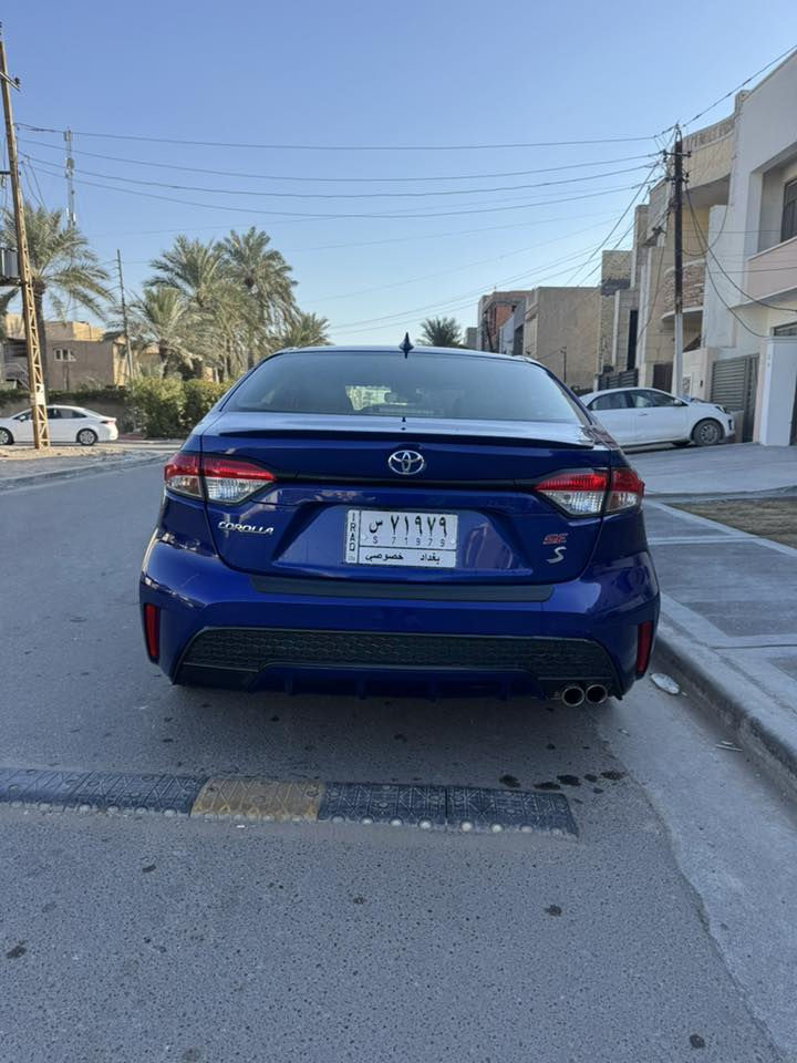 كورولا 2020 se وارد امريكي
حادثها مفصخها البنيد والجاملغات ومشدوده بدون صبغ السياره
ماشيه ١٧٠ الف كيلو 
ناقصها بولش فقط 
مكان السياره حي الخضراء
***********
