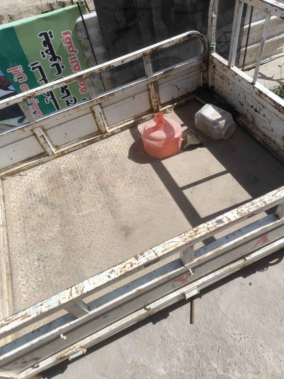 السلام عليكم بدي دايون 20 للبيع مكان ناصريه مركز سعر 250 شراي يدلل وبخدمته ***********
