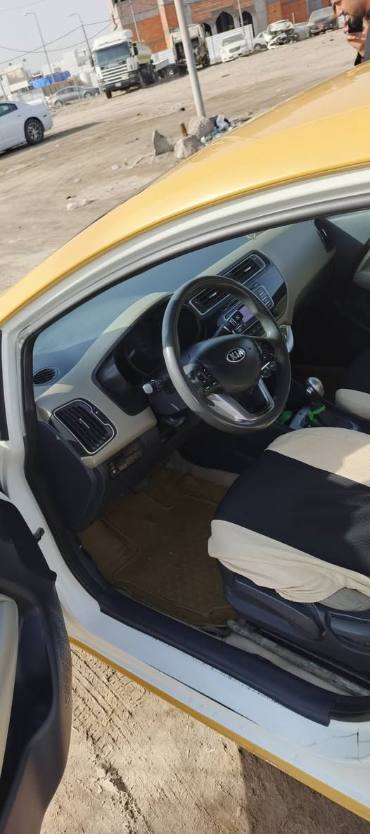 كيا ريو ١٦ خليجي مكفولة رقم بصرة مكينة ١٦٠٠ تخم تاير حدادية جديدة تحويل ثاني يوم سعر ٨٨ وبية مجال المكان البصرة القبلة ***********
