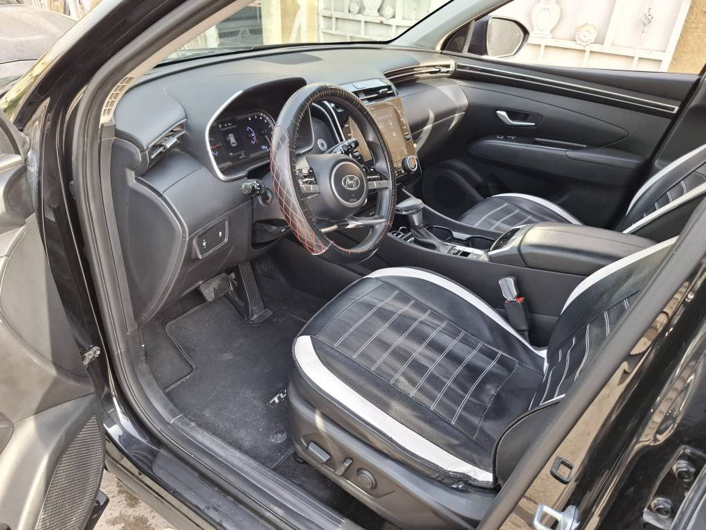 السلام عليكم للبيع او مراوس هونداي توسان موديل ٢٠٢٢ محرك ٢٥٠٠ فول مواصفات عدا البانوراما بصمه رادارات شاشه كاميرا حساسات كشنات جلد وكهرباء هيترات بالكشن ثلاث انظمه قيادة السيارة ماشيه ٦٤ وسونار بالصور قطعه وحده تبديل بلادي بدون صبغ صدر امامي وخلفي ممتاز تخم تاير نظيف كهربائيات كلهه تشتغل داخل نظيف جدا مكانها بغداد الدوره ابو دشير هاتف *********** سعرها ١٧٨ بغداد, العراق
