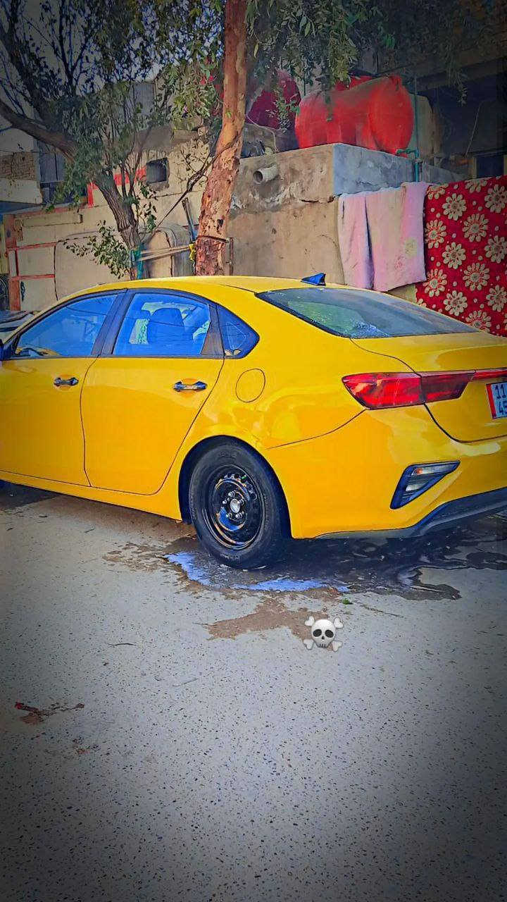 سلام عليكم فورتي وارد امريكا حادث.      طخه في صفحه السايق السعر 135
***********
