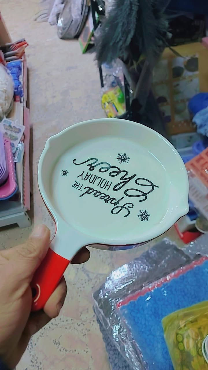 اهلآ وسهلا بكم  نوفر لكم مواد منزليه وحاجة الف وانسب الأسعار  العنوان ماقبل اسواق الشورجه قرب الكرادين منطقة الطي  يوجد خدمة توصيل داخل الطي؟  وارجو المتابعه 🥰🥰 🥰بناية حجي حسين الكرادي؟ ***********
