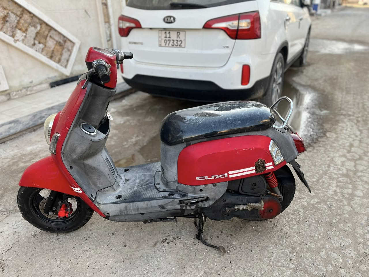 سلام عليكم دراجه بوليس للبيع الدراجه مكفوله كفاله عامه اي عطل مابيه نكره سلف حته الهندر لافه تيب ولا استخدمه الدراجه شلعه ومعد خير من الله مكينه ملاح ادير دهن كله امزويل الدراجه مال جناي محافض عليها امانت الله السعر 975 وبيه مجال المكان الدوره بغداد الرقم ***********
