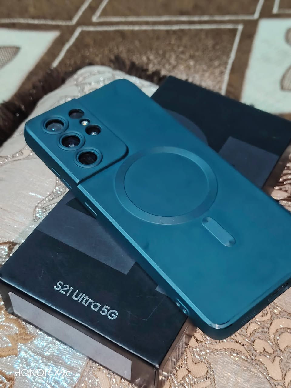 سلام عليكم اخوان  S21التره ذاكره 256رام 12بطاريه 5000ملي انبير الجهاز شرط من كلشي لا مفتوح ولا مابدل بي شي شرط  الكامره 100×الكامره فول السعر 400وبي مجال للطيبين للستفسار على رقم الهاتف  ***********  ***********
