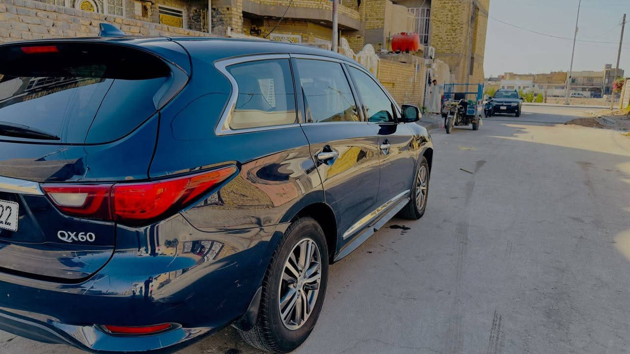 انفنتي Qx60
موديل ٢٠ 
ماشيه ٧٠ 
قطعتين صبغ بدون شواصي 
السعر قفل ١٣٠ اني مكلف بنشر هاذ رقم صاحب سياره) ***********
