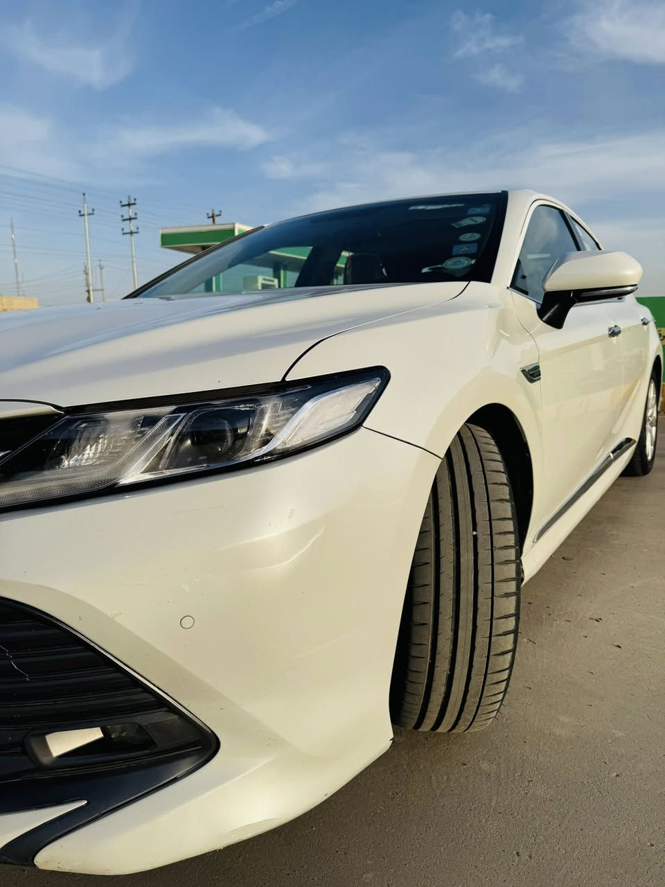 كامري خليجي 19 كلين GEL فول مواصفات 
يعني اعلى فئة مال جناي كير ومحرك مكفولات السياره نظيفه حيل الله يشهد ماناقصها شي 
فتحه سقف بصمه ابواب وبصمه تشغيل تبريد قطعتين حساسات خلفي وامامي 
سنويه 2029 + هزه جديده 
السياره باسمي 
مكاني صلاح الدين 
للاتصال ***********
اكتب تم وياصلك السعر خاص
