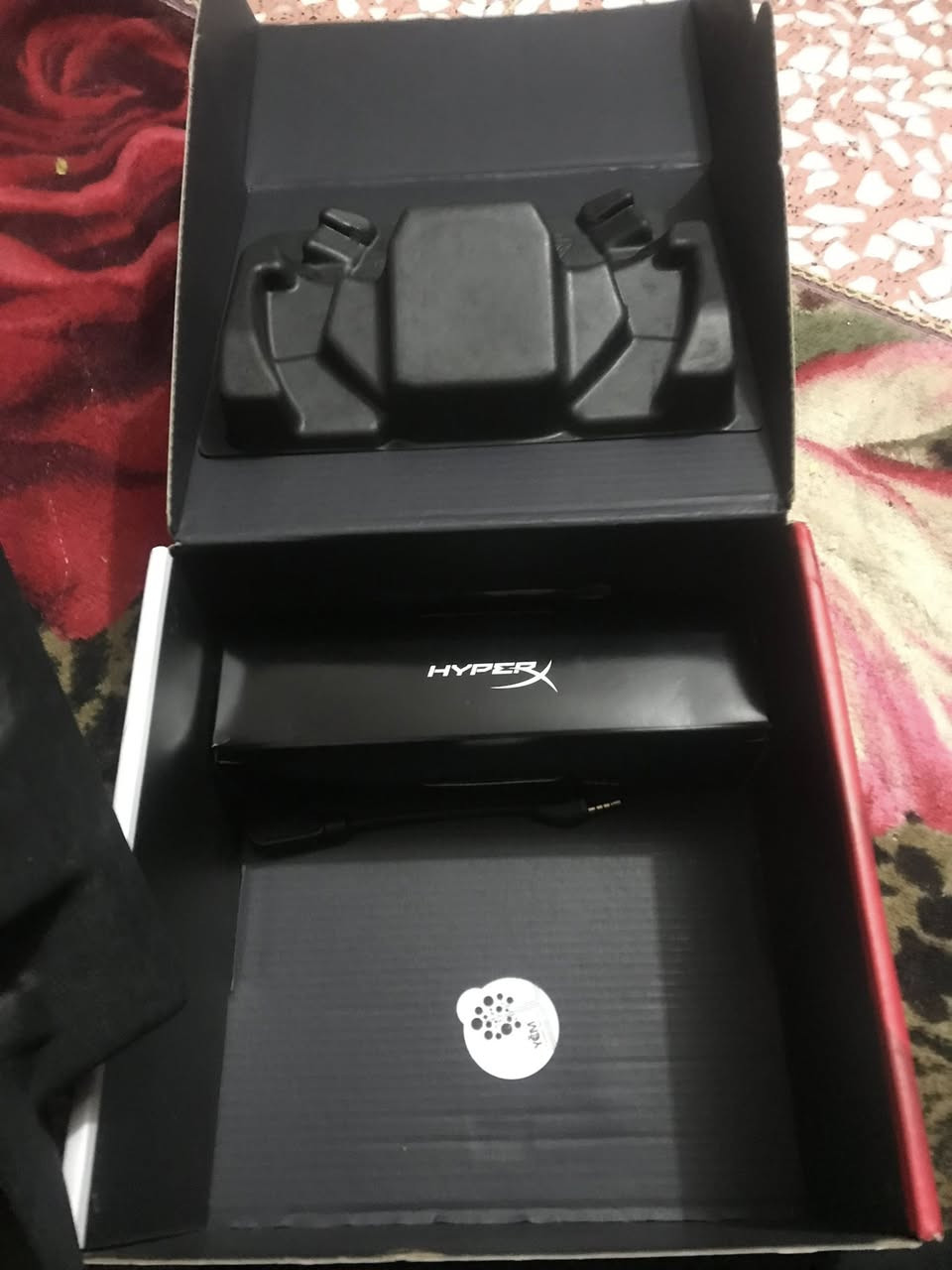 السلام عليكم
سماعات للبيع 
هايبر اكس كلاود ٣ اصلي جديد ٧٥
سستم سماعاتSBK 8070  مستخدم قليل السعر٤٠ قفل 
كامره 1080 مع ستاند ٣٠ الف 
يده بلي فور يده pc ثنينهم ٢٠ الف 
رقمي *********** 
بغداد قرب وليد ابو الكص
