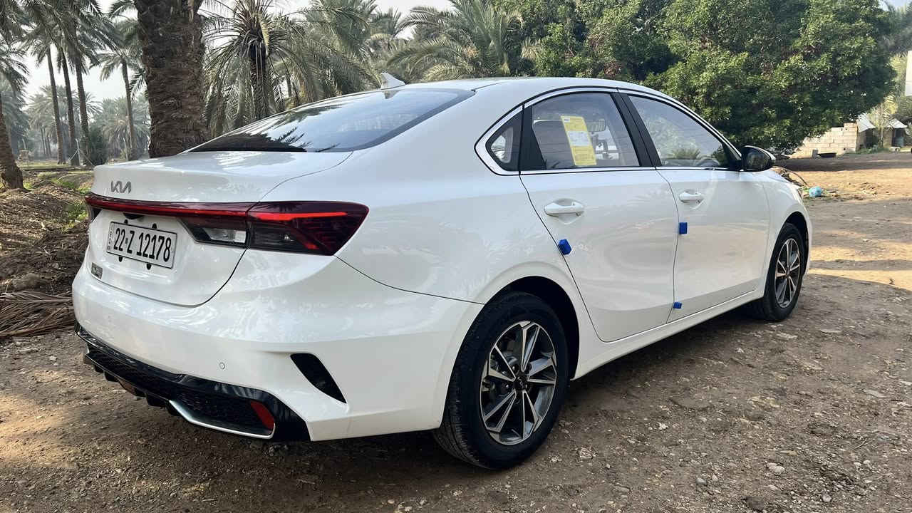 كي 3. موديل 2024  
رقم اربيل 
ماشية ١٢. الف 
على وضع الشركة 
 العنوان. واسط العزيزية 

***********
