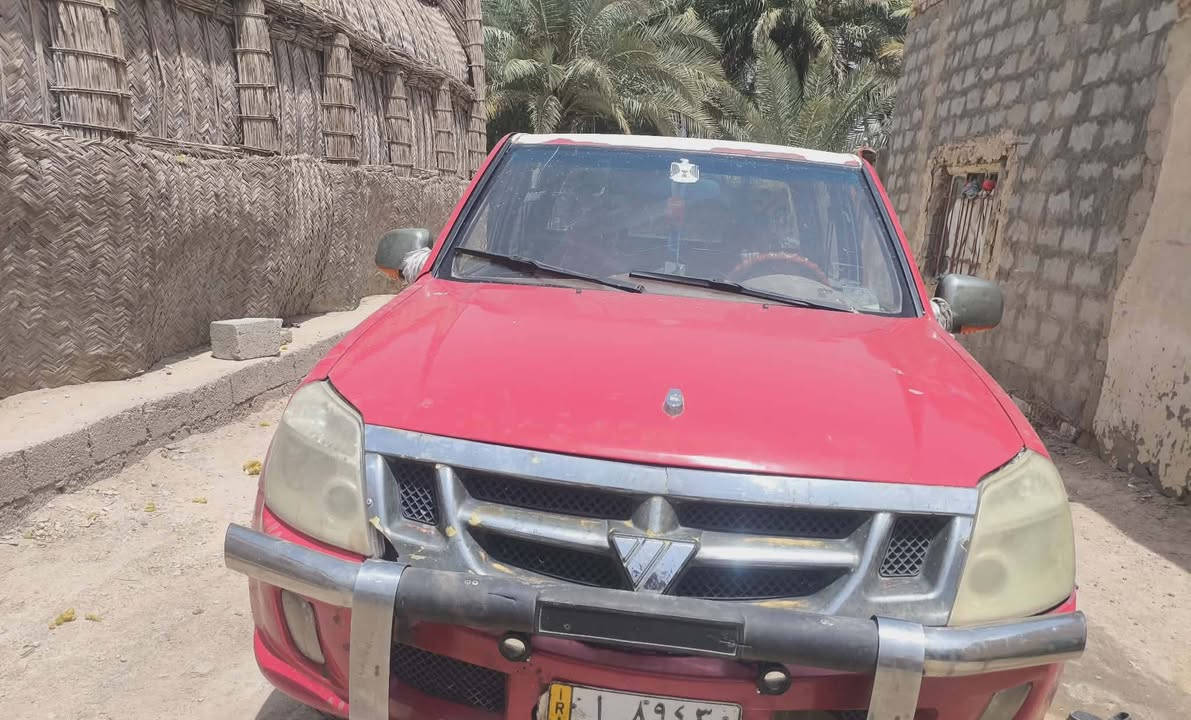 السلام عليكم بيكم فتون قادسيه شرط لتحويل موديل ٢٠١٢ مكان الديوانيه ناحيه الدغاره السعر٣٨ وبيه مجال 
٠٨٧٢٨٩٩٧٨٠٤
***********
