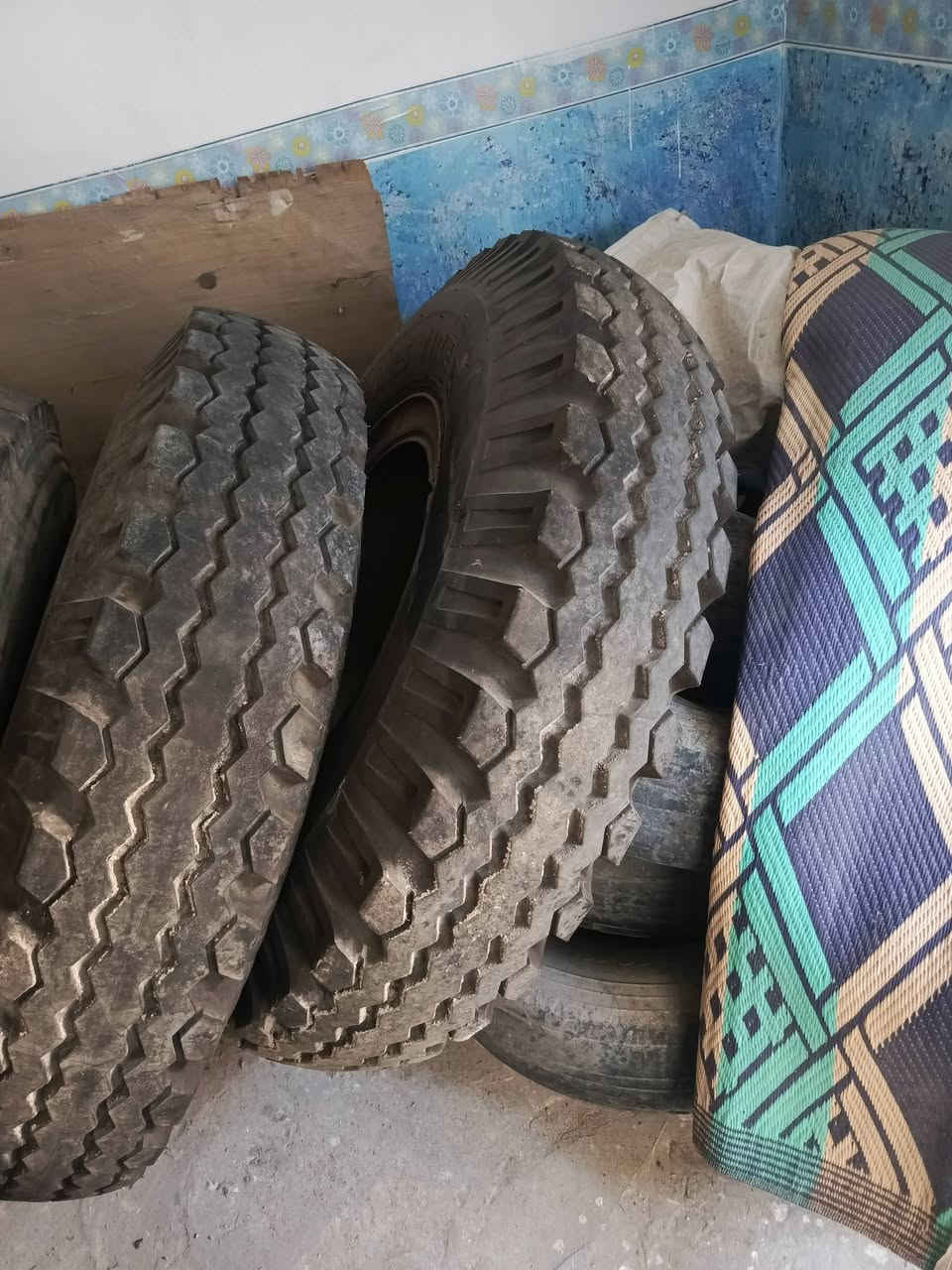 زوج تيرات جدد  ويل لماني جديد جاهزات مكان نجف ‏‪***********‬‏
