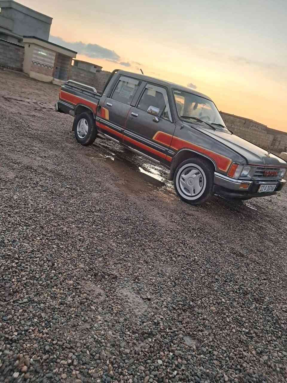 السلام عليكم
اخوان سياره البيع كروسيده  دبل..... بدون صبغ بلاديه  وكير ومحرك واكسل شرط دوشمه جديده  تدفيه شقاله وايرمنيه شقاله كله طخم توير جديد السيارةخير من الله ما تخلي عليه ربع دينار  رقمه نينوى مسطره بسمي السعر 75وبيه مجال غير متواجد عله الفيسبوك اتصل عله رقام التالي
رقم الهاتف: ***********
رقم الهاتف: ***********
