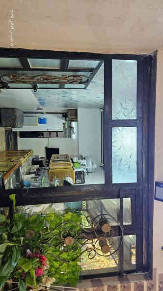 بيت للبيع 100م طابو صرف طابق واحد غرفتين نوم وهول استقبال وصحيات ومطبخ وحديقة وكراج الموقع كركوك حي النصر فرع عريض 20 م السعر 117 بي مجال رقم الهاتف *********** أبو محمد
