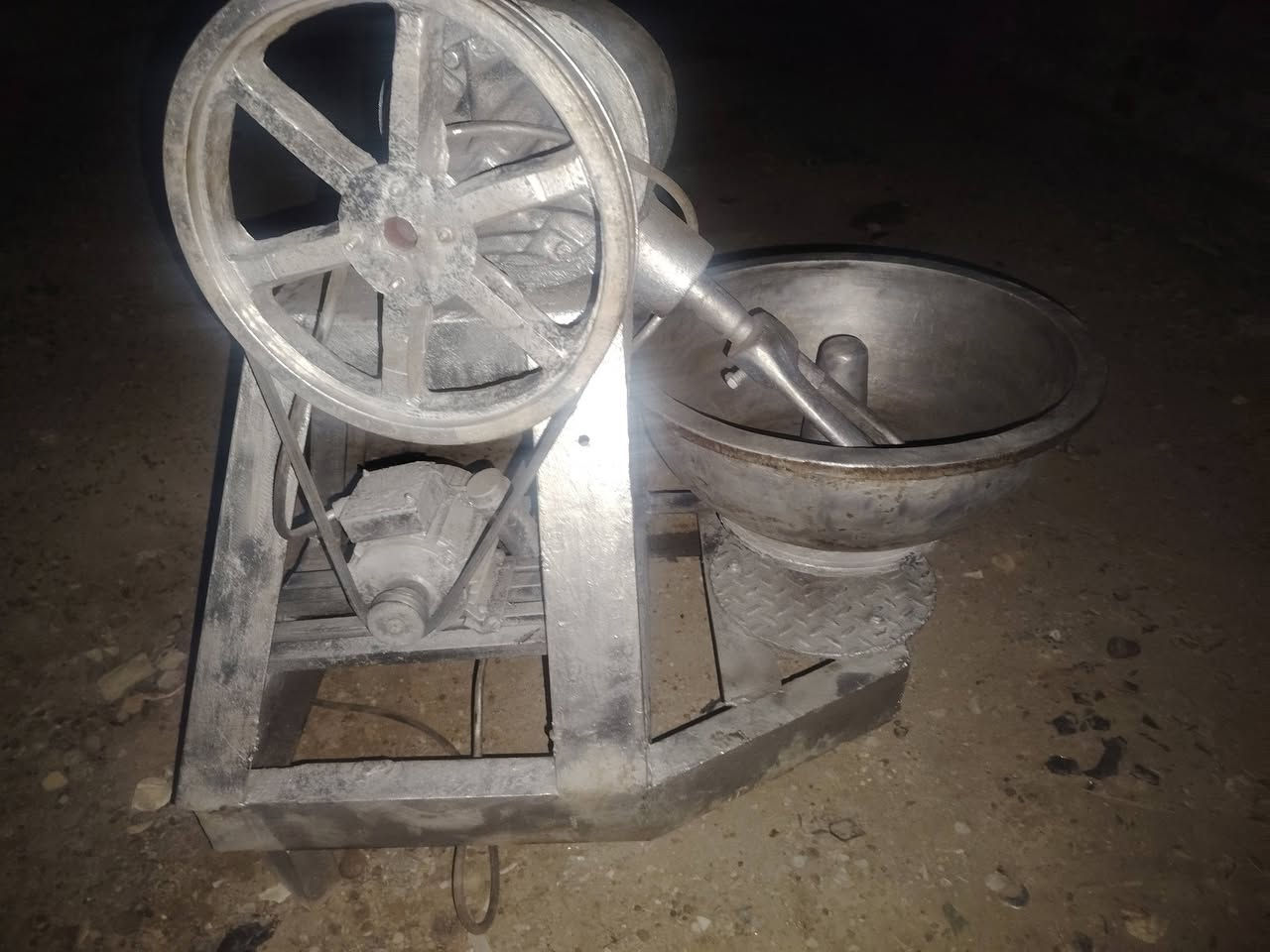 السلام عليكم عندي هاي العجانه عالشغل السعر على الخاص 0 7 7 6 0 3 5 3 8 8 6
